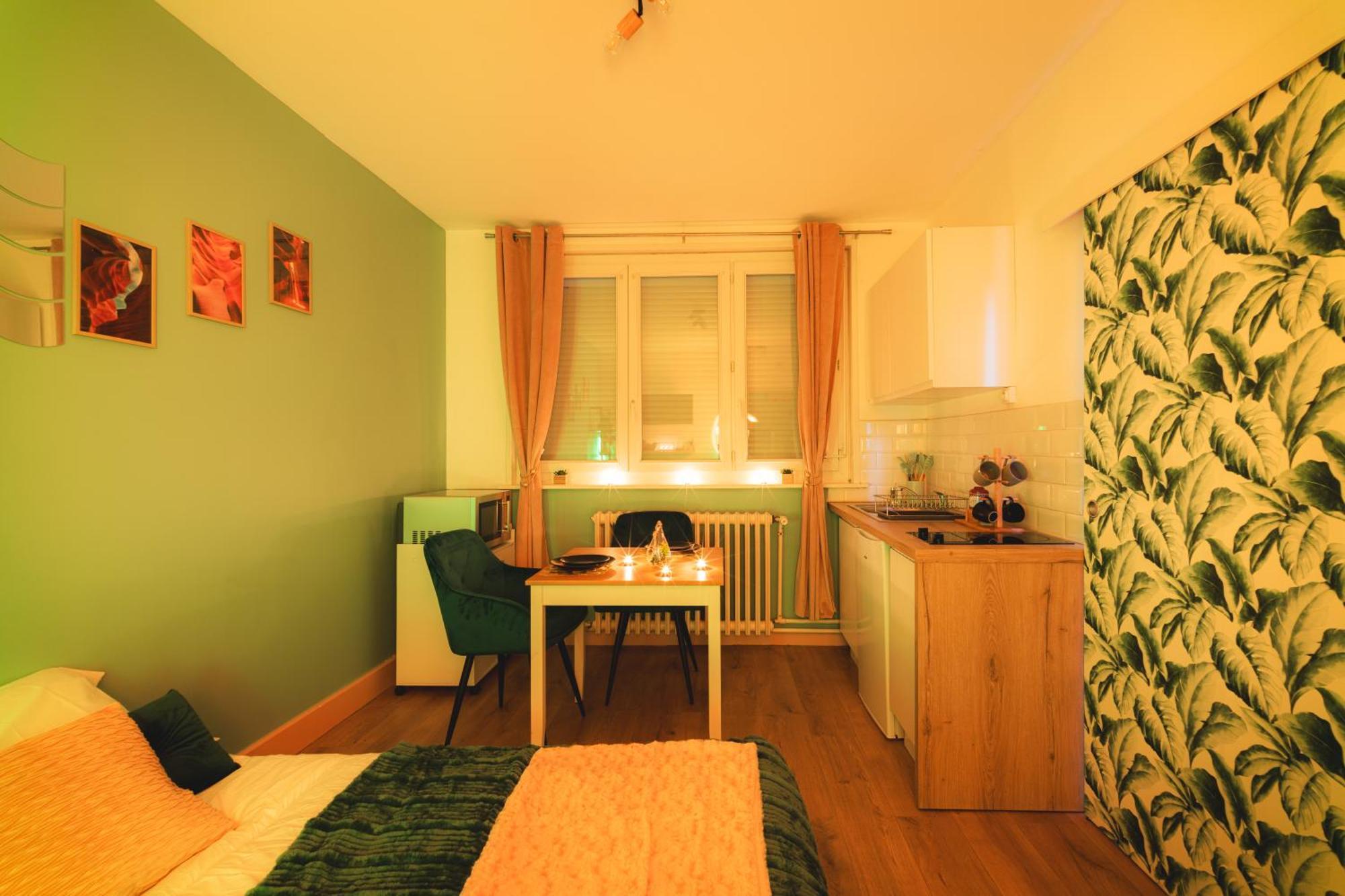 Le Refuge - Netflix I Wifi Haut Debit I Parking - Confort & Cosy Valenciennes Dış mekan fotoğraf